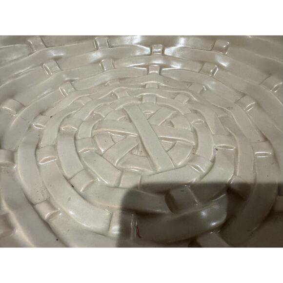 Hager USA Woven Basket Waeve Vintage Bowl - Picture 5 of 5